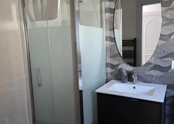 A De Feliz Рибадео